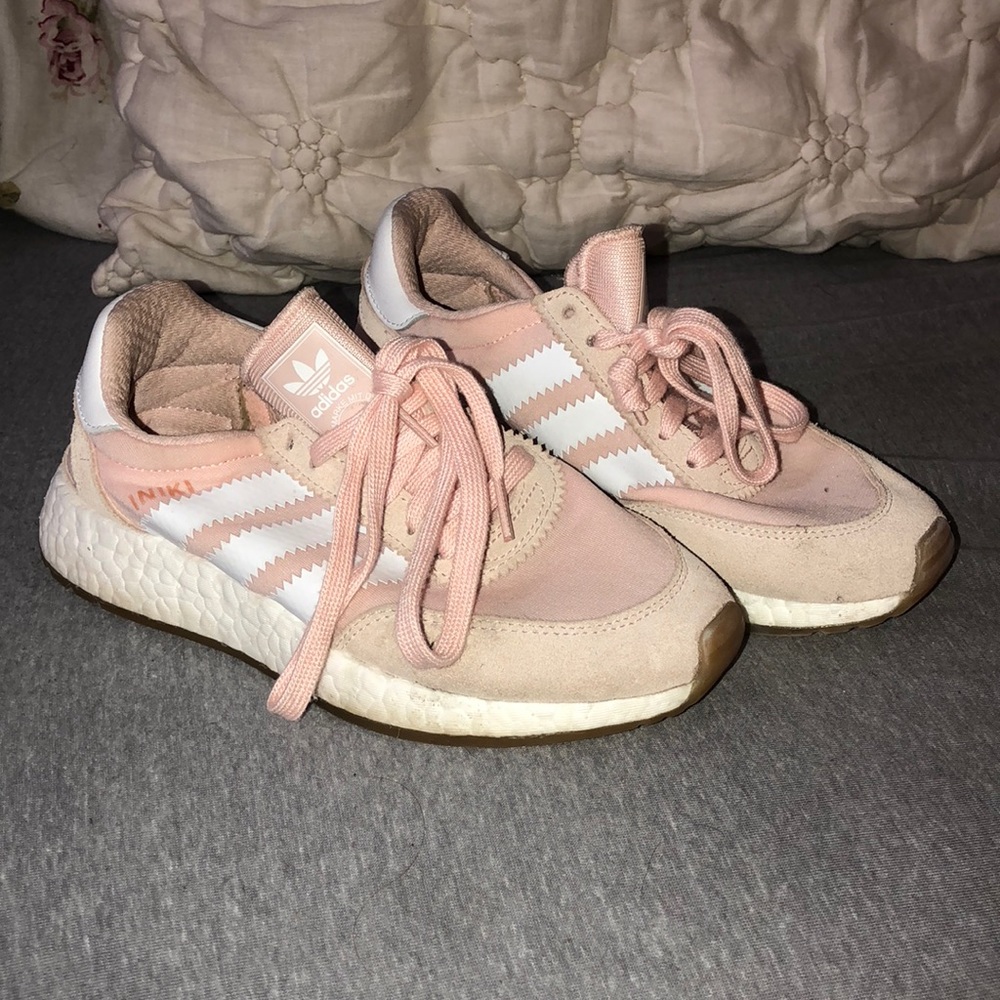 INKI ADIDAS